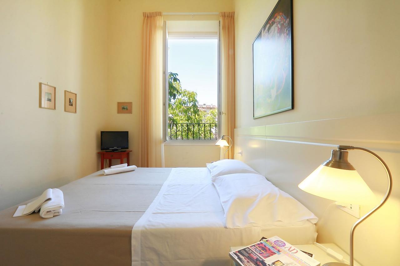Relais Martinez ฟลอเรนซ์ ภายนอก รูปภาพ
