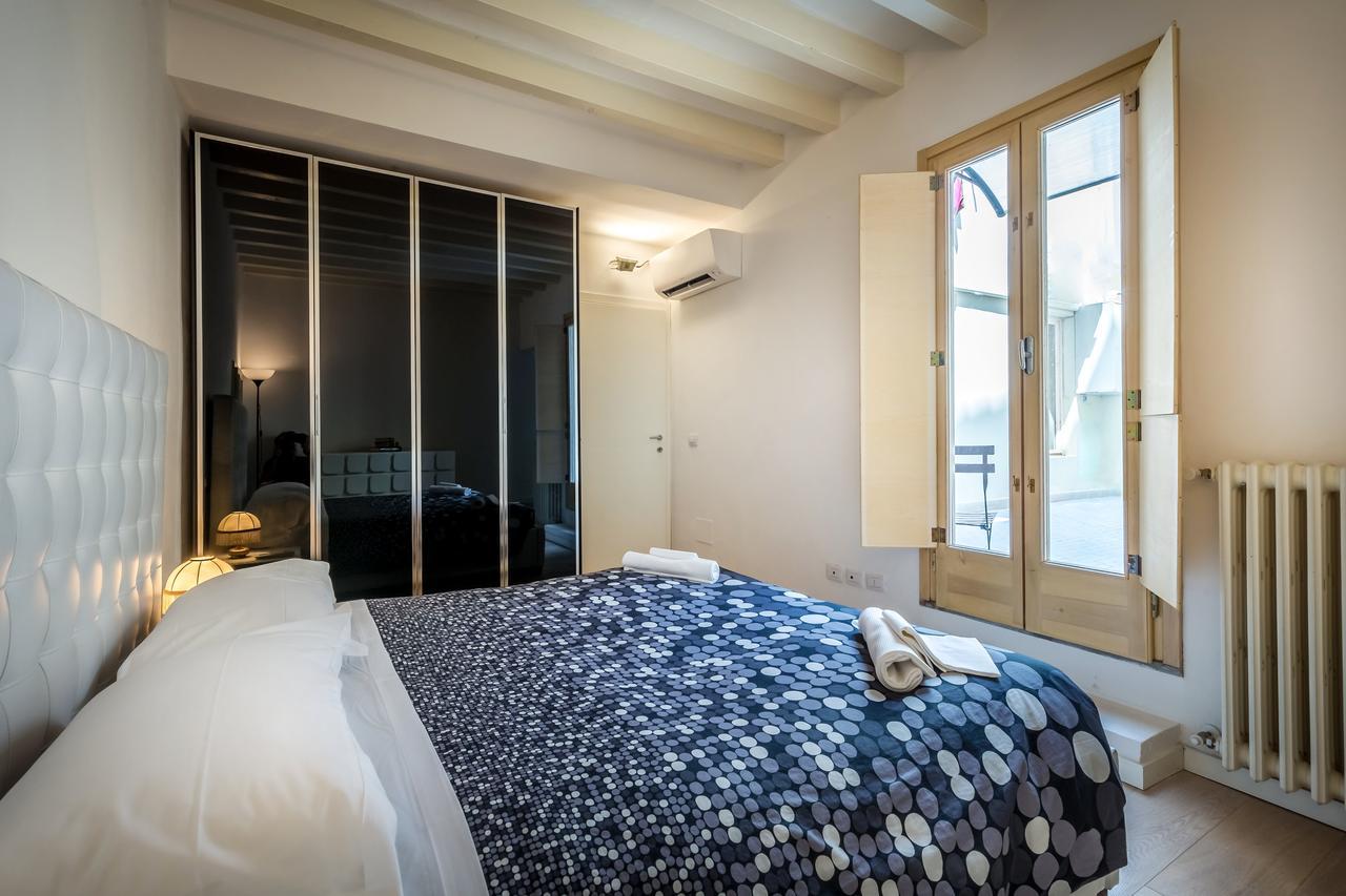 Relais Martinez ฟลอเรนซ์ ภายนอก รูปภาพ